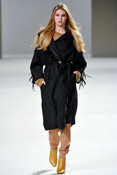 Look 26